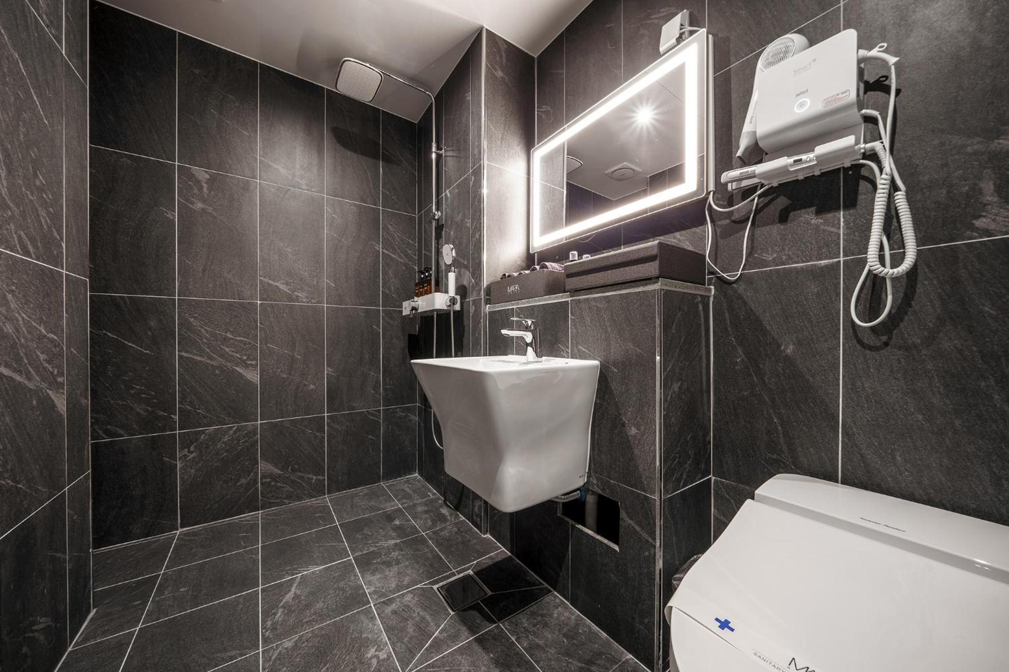 Hotel Maria Пхьонтхек Екстер'єр фото